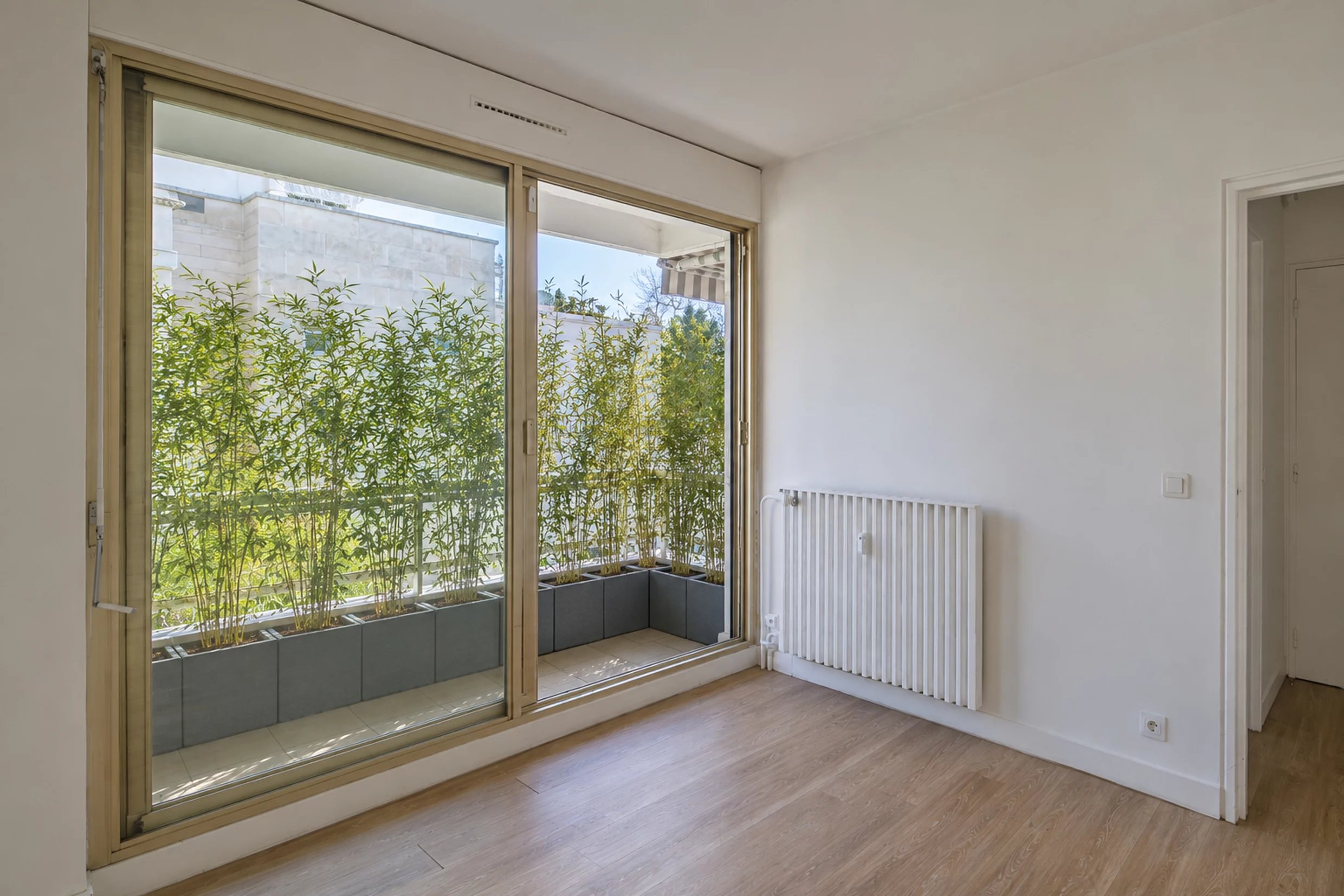 Bois de Boulogne – Dernier étage – 3 Pièces -Terrasses
