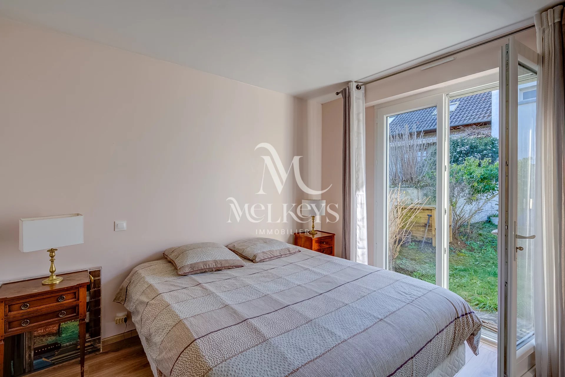 Maison 6 pièces – Bourg la Reine avec jardin et  terrasse