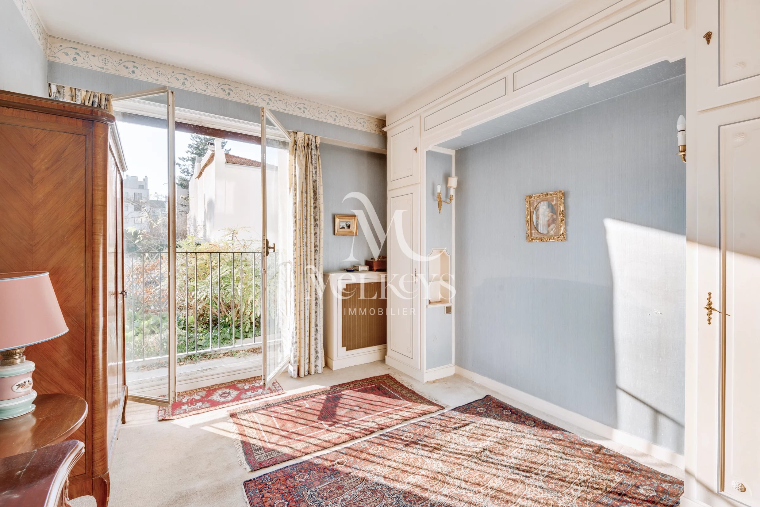 Prince Marmottan – Appartement familial  3 chambres – Jardin