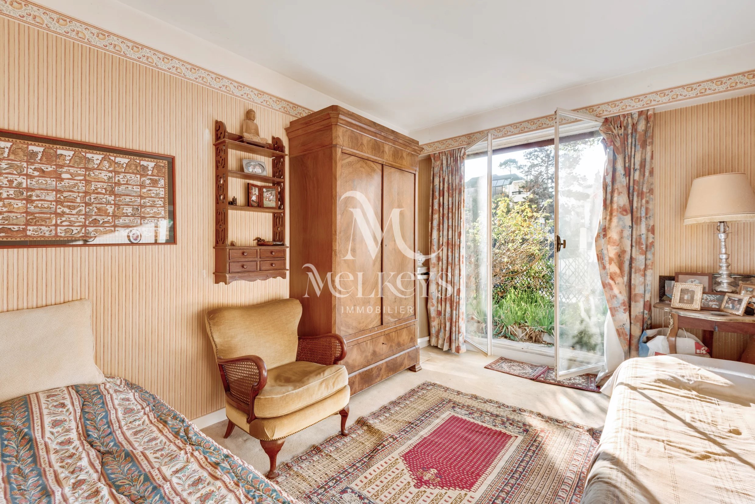 Prince Marmottan – Appartement familial  3 chambres – Jardin