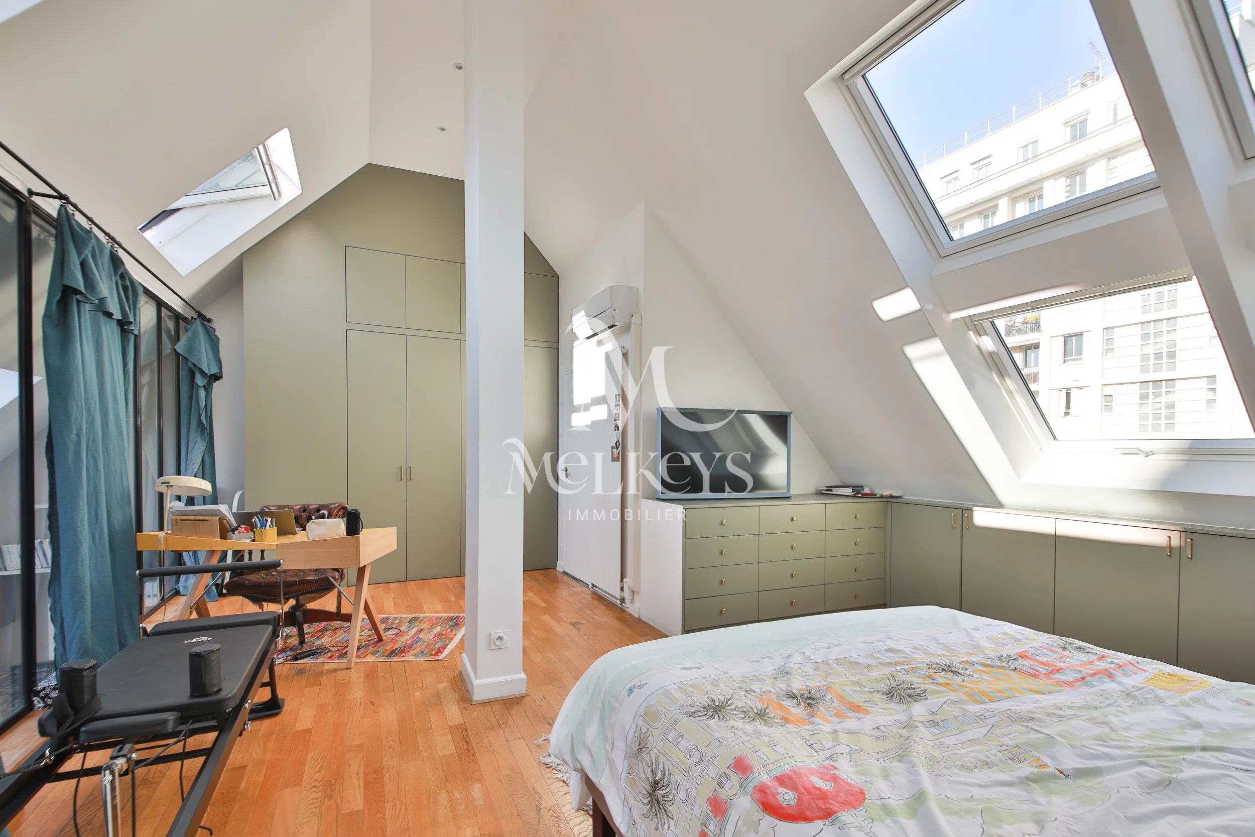 Triplex familial – Porte de Saint Cloud