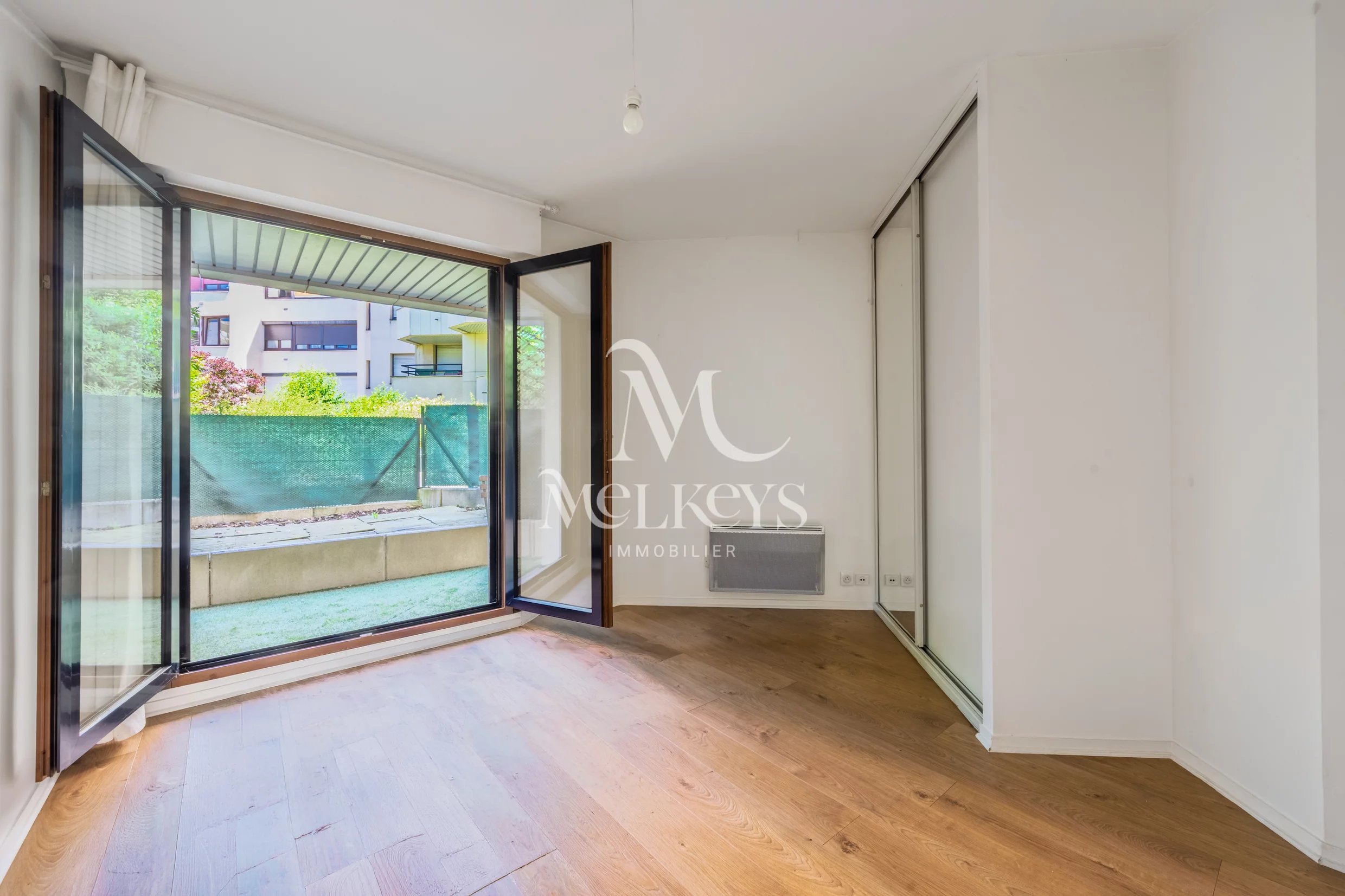 Boulogne Centre – 2 Pièces Jardin et Terrasse